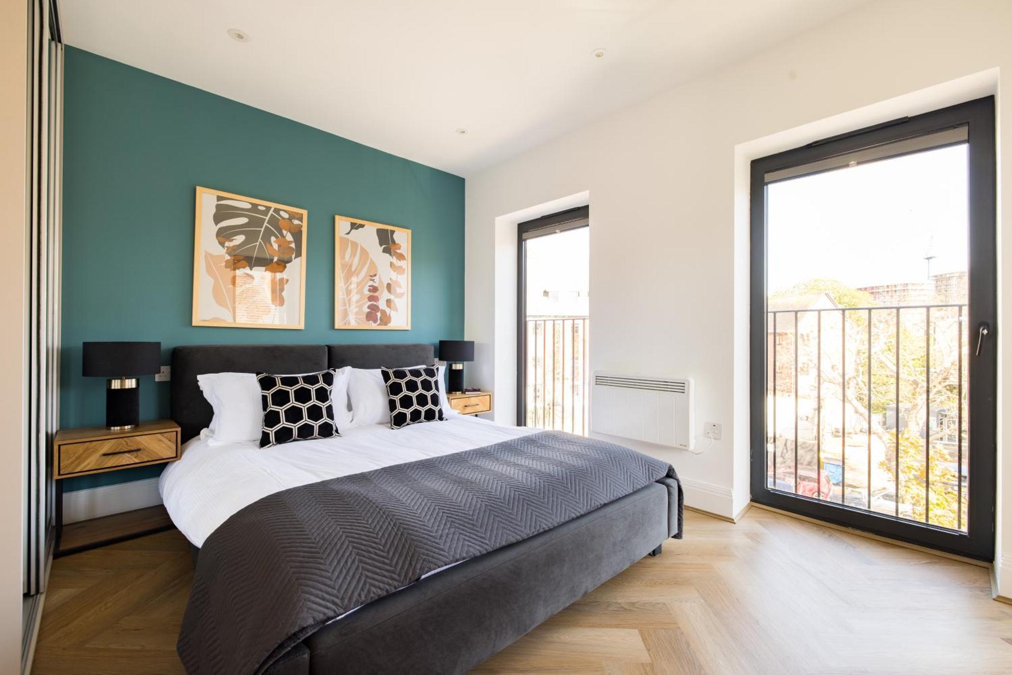 Charles Hope Staines Riverside Екстер'єр фото