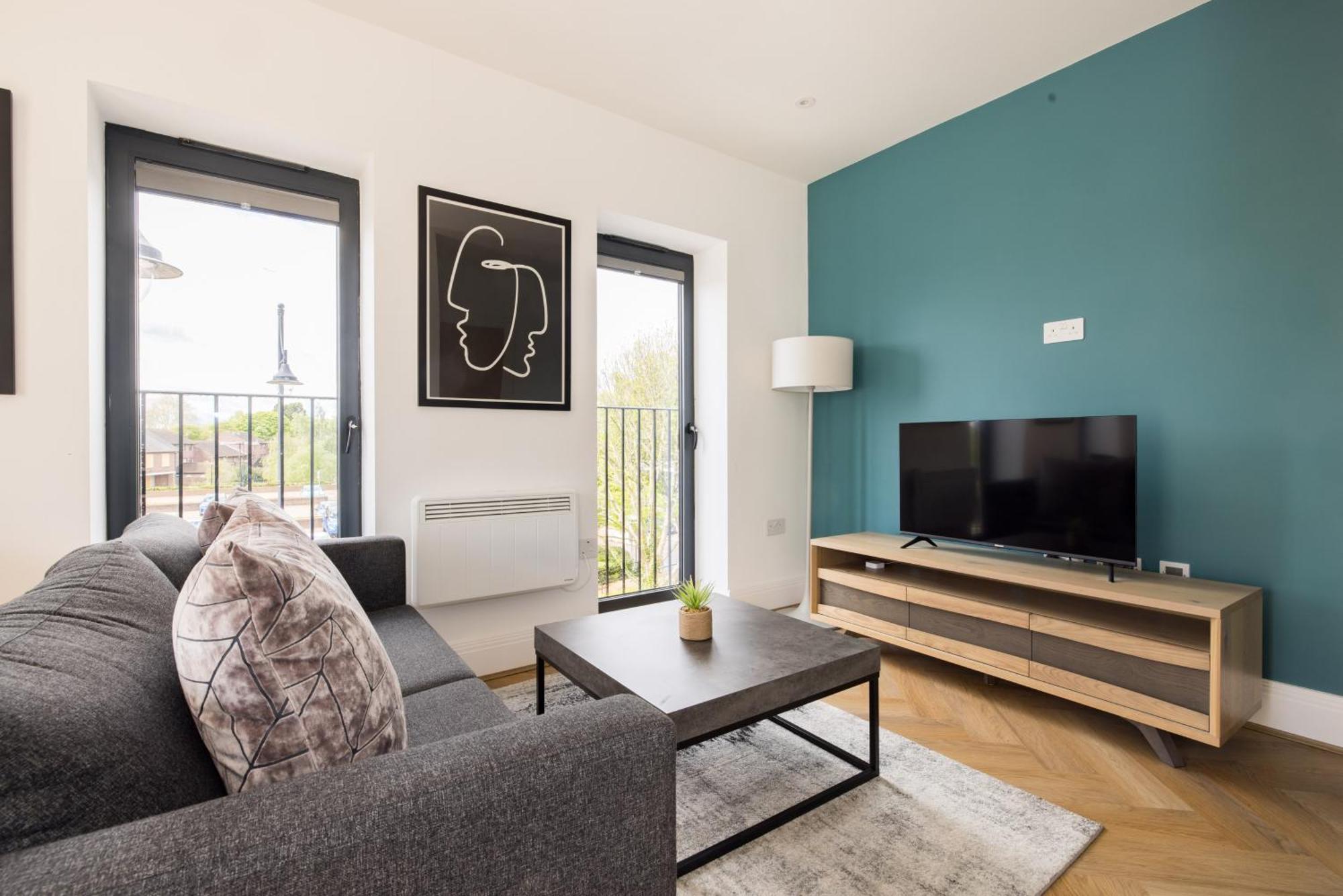 Charles Hope Staines Riverside Екстер'єр фото